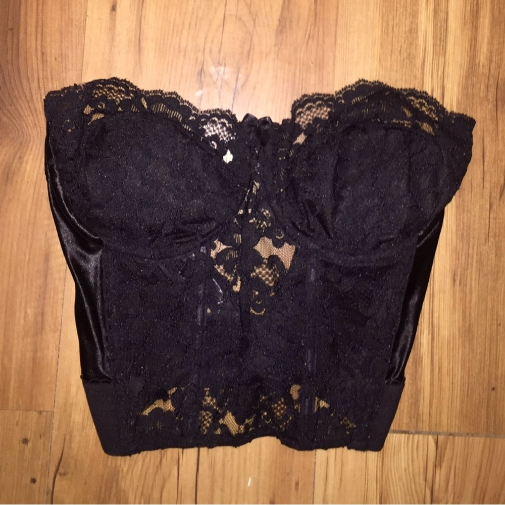 Victoria’s Secret Black Lace Bustier - Sexy!
